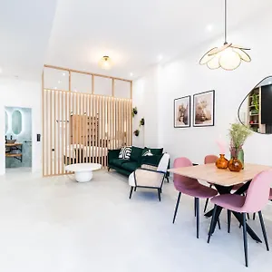 Albahaca Haven Luxury Center Apartamento